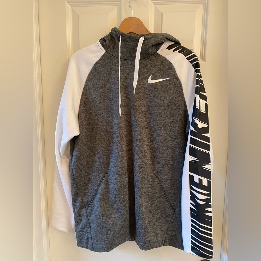 Nike Mens Dri-Fit hoodie